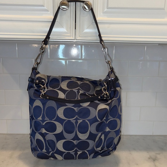 Coach Jacquard Signature Logo Large Hobo Bag - Picture 1 of 16